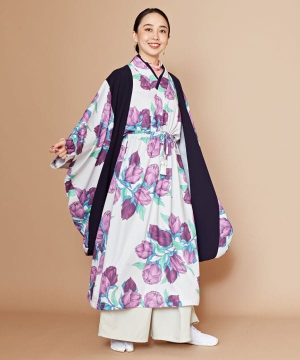 倭物やカヤ 芽吹きならいワンピース