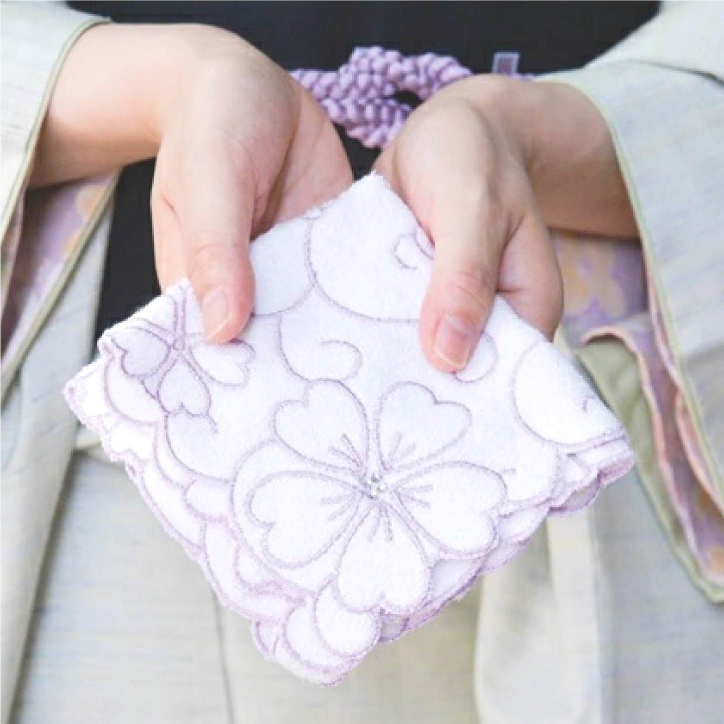 のレン 竹タオル / レーヨン(竹繊維)70% 綿 30% 約24cm×24cm タオルハンカチ