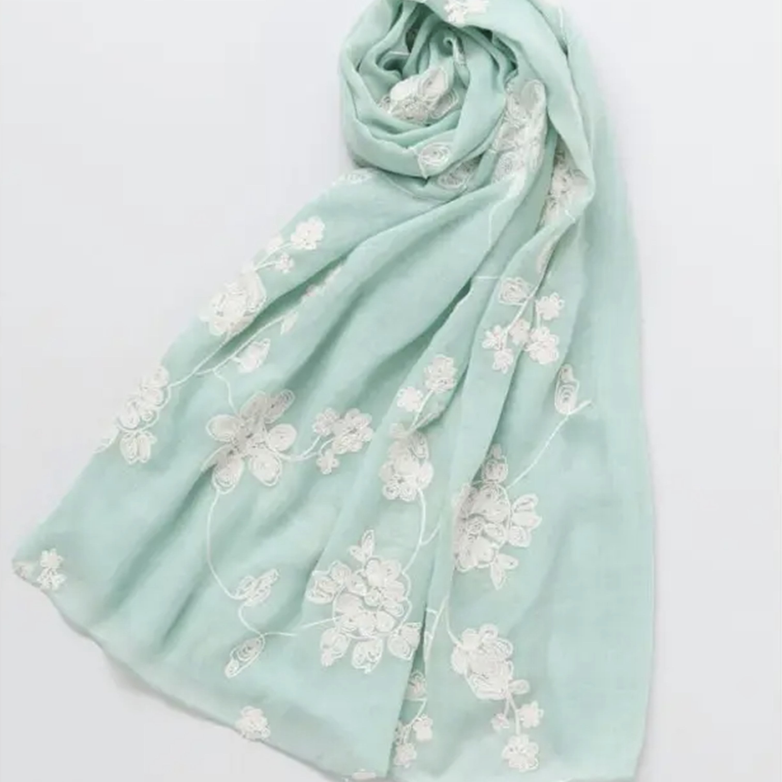 アミナコレクション 春刺繍ストール