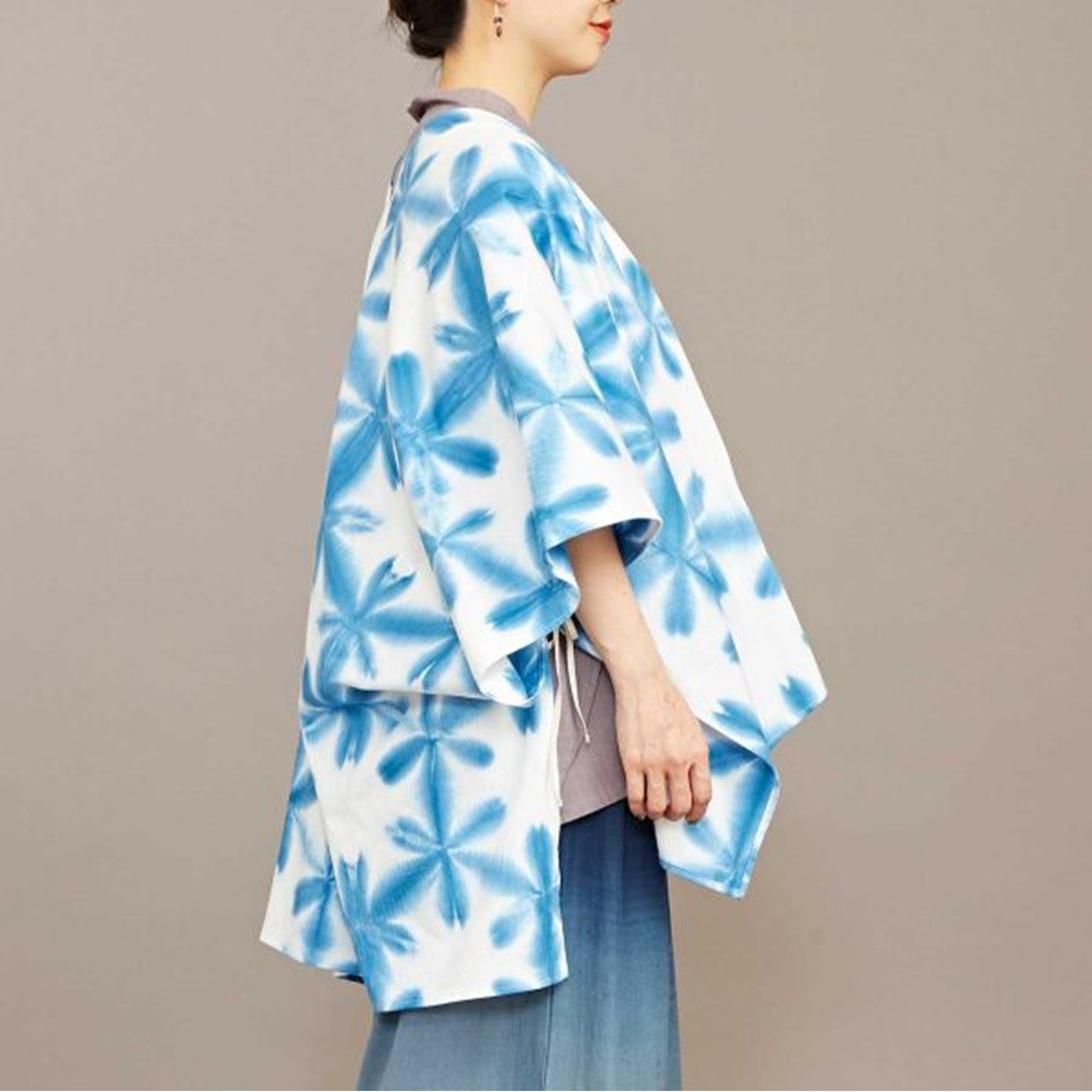 倭物やカヤ 雪花絞り満開羽織