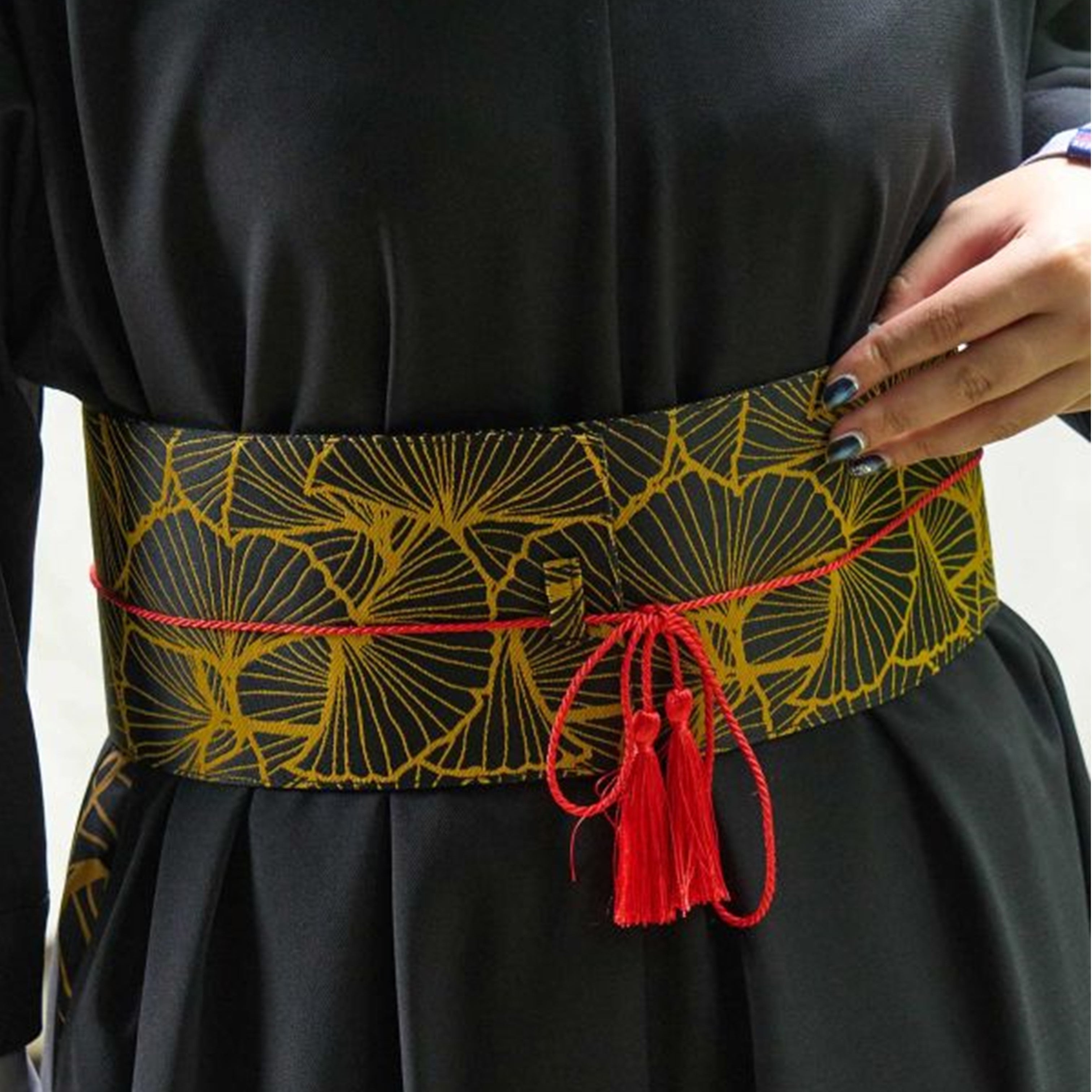 倭物やカヤ 四季の山粧い帯