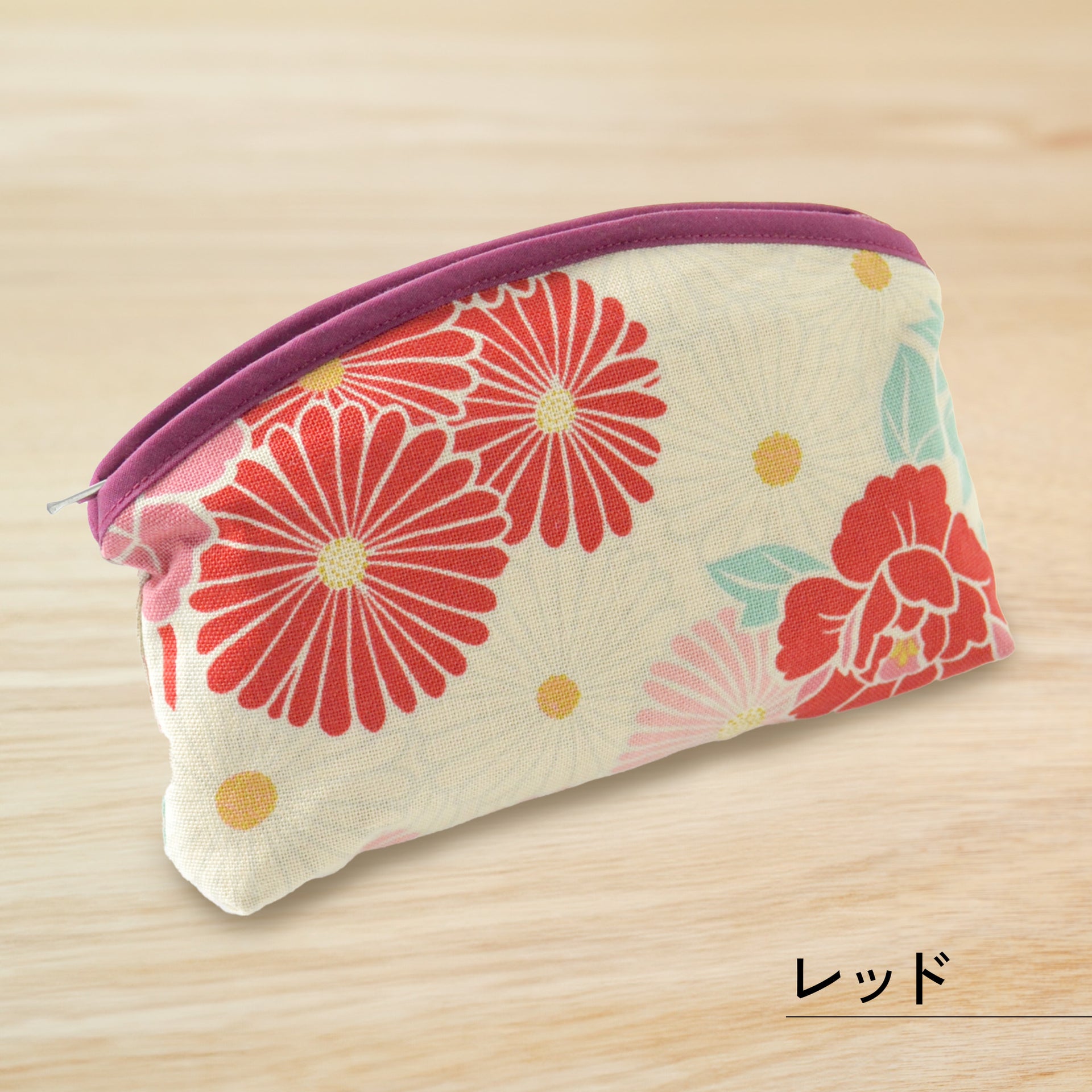 エミリアウィズ✧*。ビジュークラシカルローズフラワー化粧ポーチ  