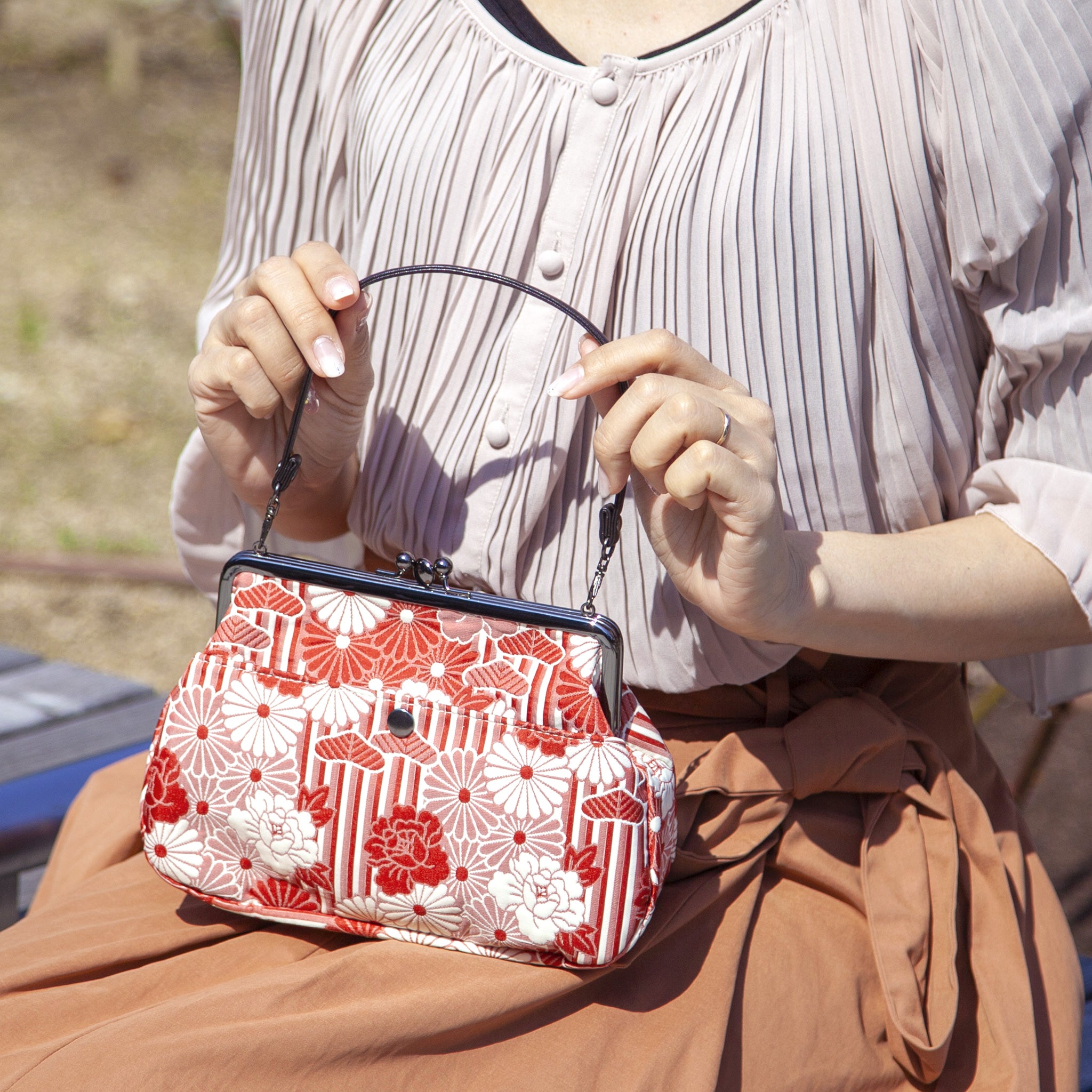 のレン 二口クラッチバッグ ふくれ織　