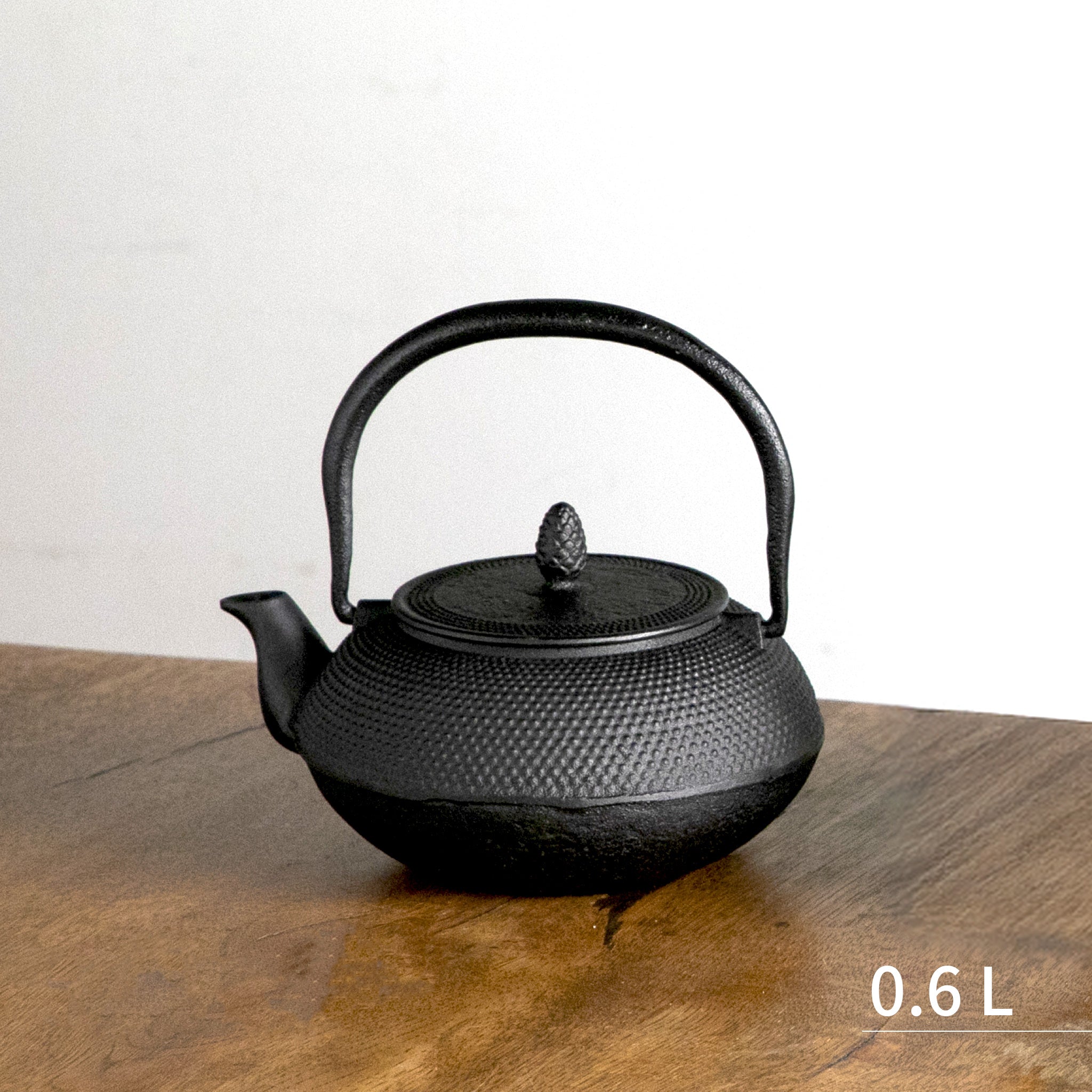 ロジアソシエイツ 南部鉄器 鉄瓶 あられ – NOREN JAPAN 公式通販